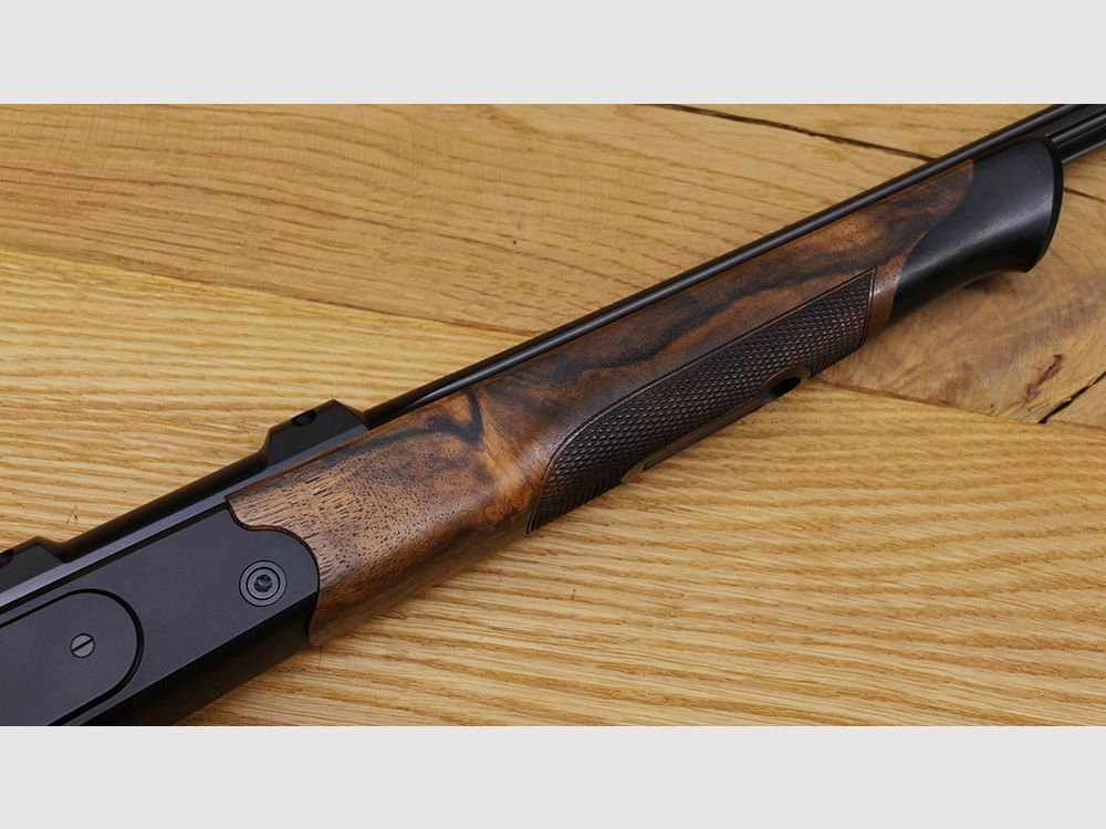 Blaser K95 Kipplaufbüchse / Black Edition / 6,5 Creedmoor / 52cm Lauf, lange Seitenplatten / HK 8 matt / Goldener Verschlussblock & Abzug / TRAUMWAFFE!