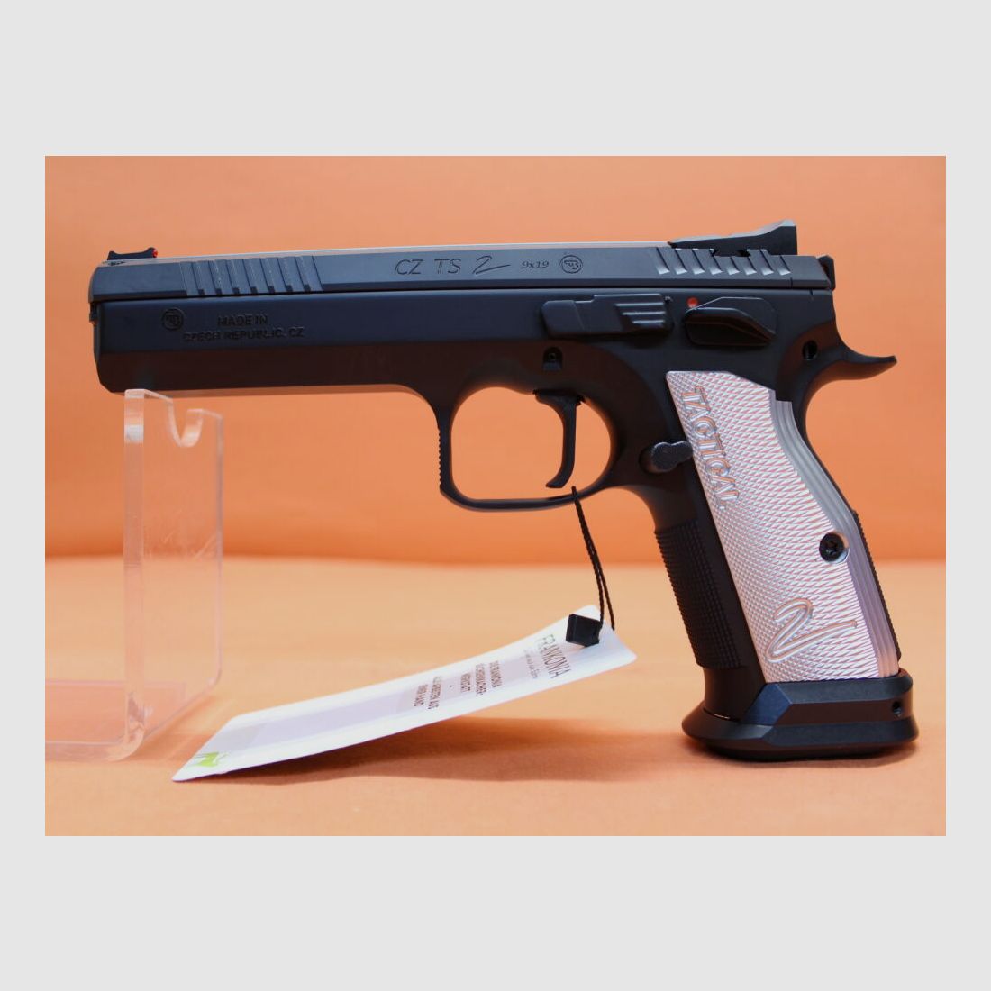 CZUB Ha.Pistol 9mm Luger CZUB CZ 75 TS2 Tactical Sports Silver 134mm barrel/ aluminum grip panels