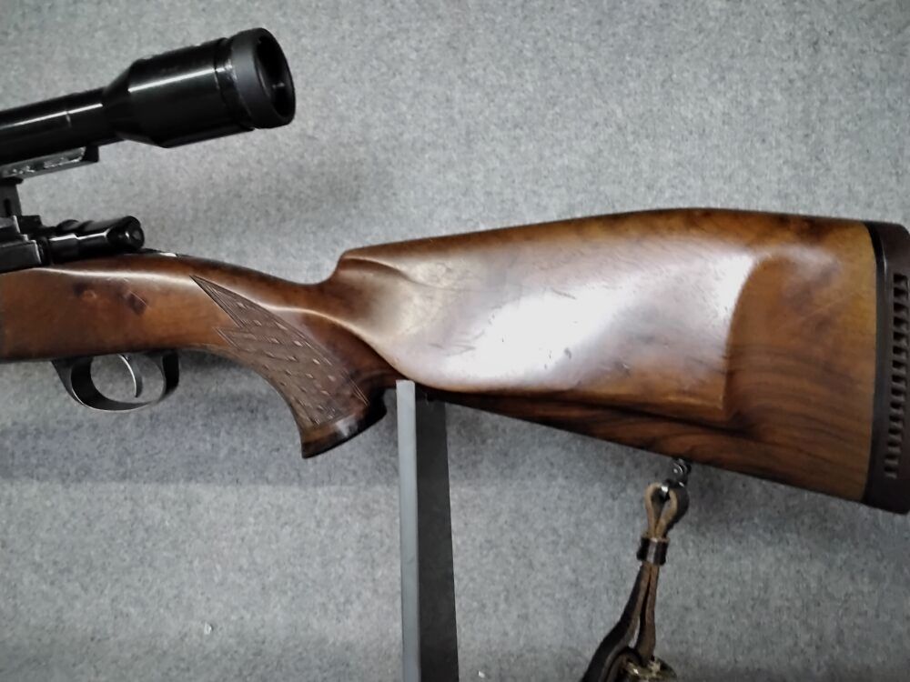 Zastava	 M 70