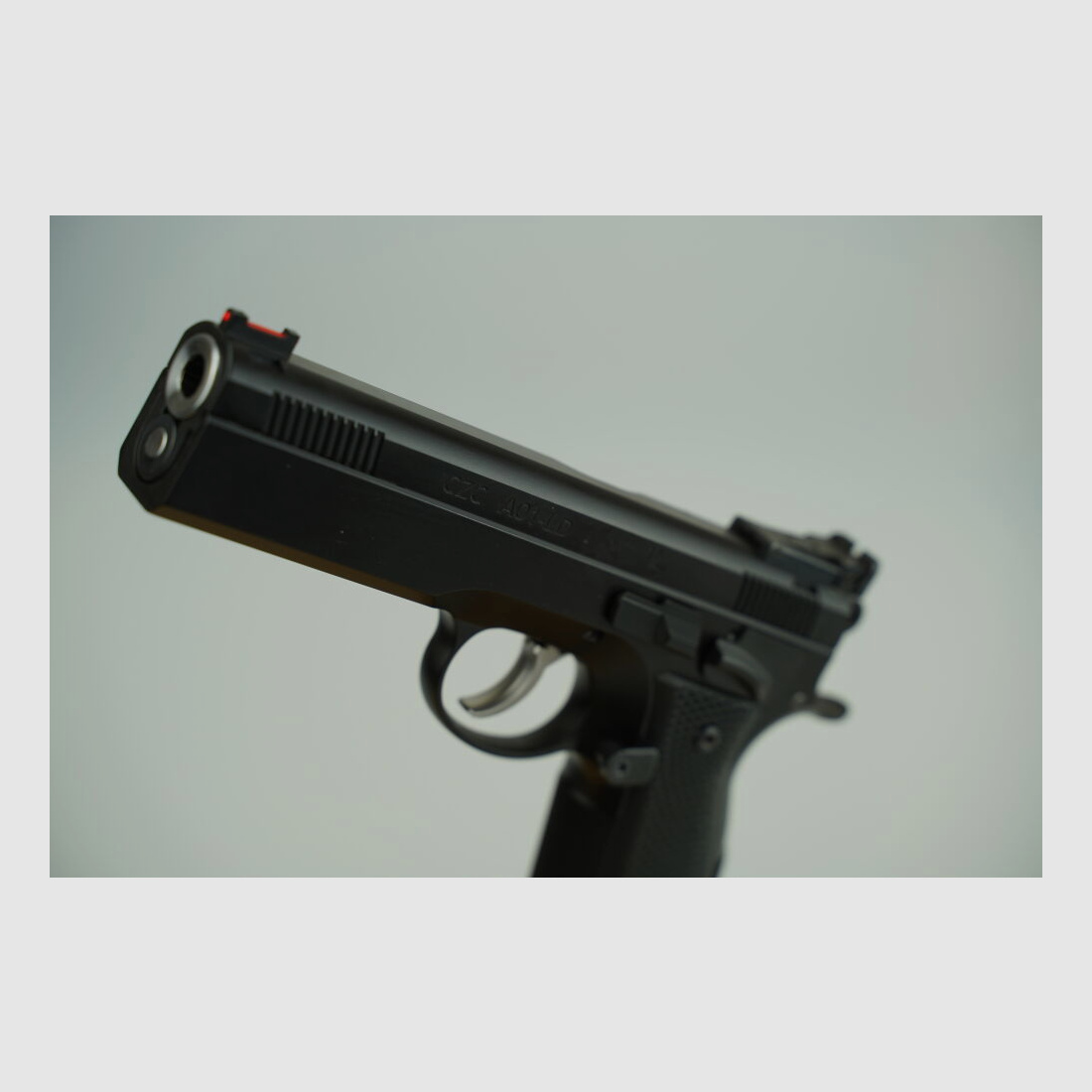 CZC Europe A01 Long Dustcover