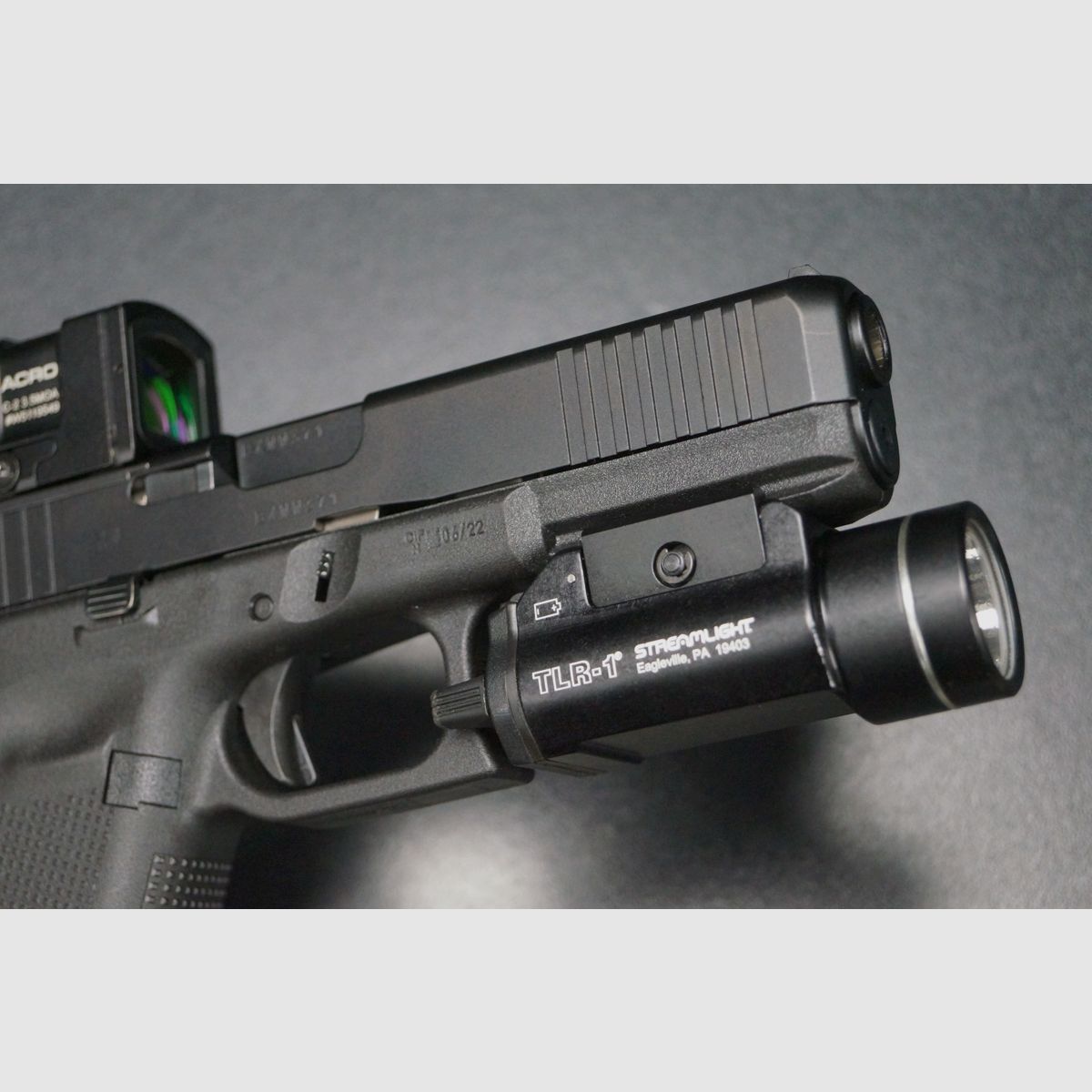Glock 17 Gen5 Aimpoint Acro TLR1, Bild 2 von 6