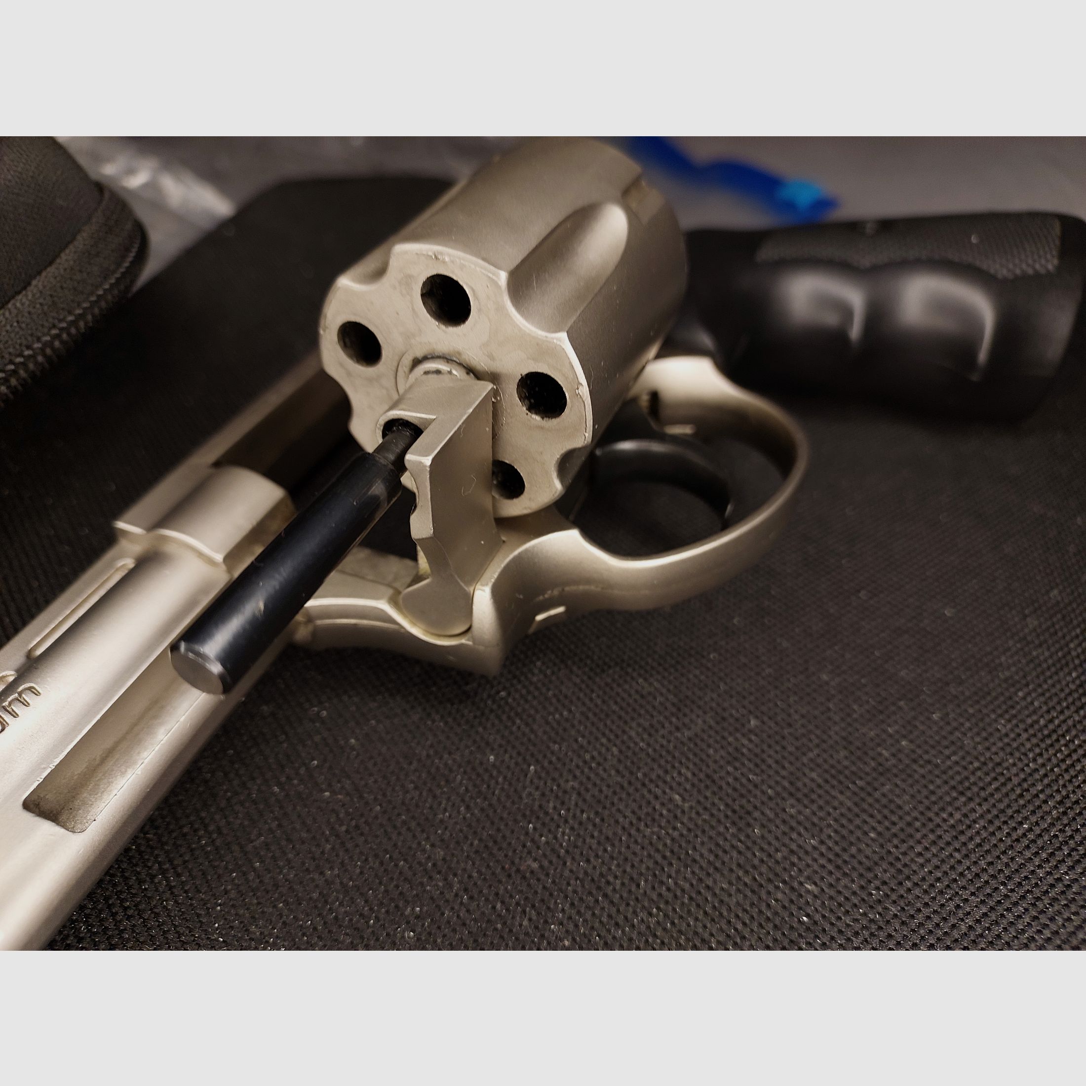 ME 38 Magnum Schreckschuss-Revolver, matt vernickelt im Kaliber 9mm R.K. (PTB 706)