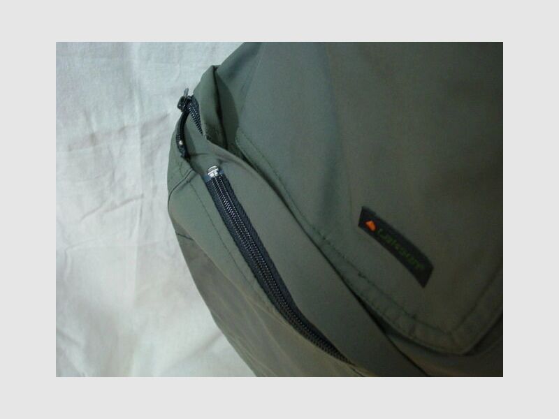 Convertible trekking pants