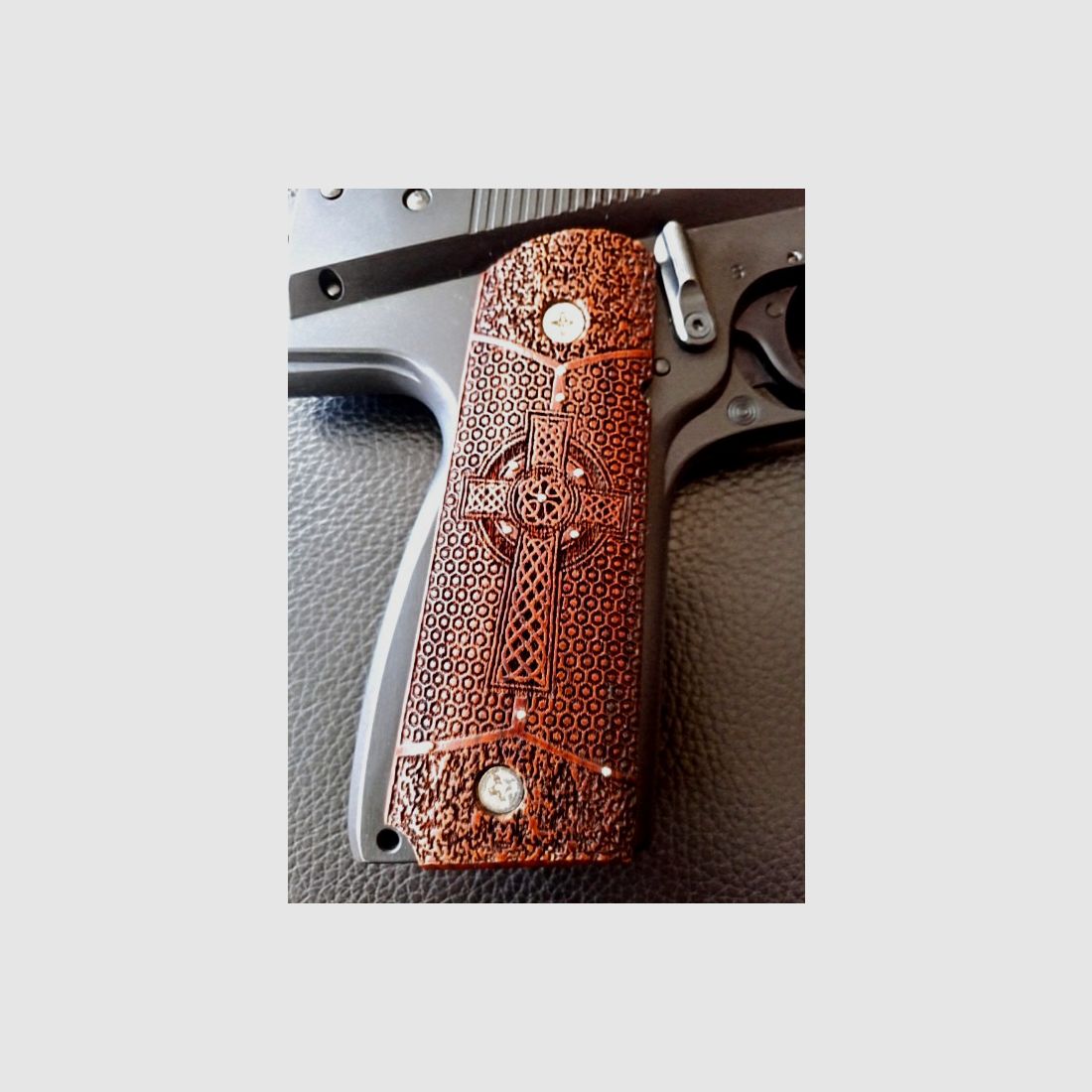 Weihrauch HW45 Silberpistole (Kaliber 4,5 mm auch bekannt als .177), gebraucht, in Anlehnung an Winnetous Silberbüchse, Sammlungsauflösung