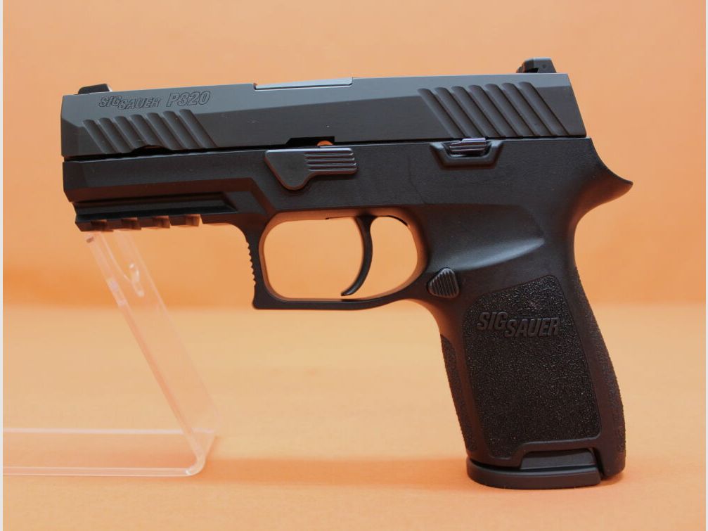 SIG Sauer Ha.Pistole 9mmLuger SIG Sauer P320 Compact 99mm Lauf/ Reservemagazin (9mmPara/9x19)