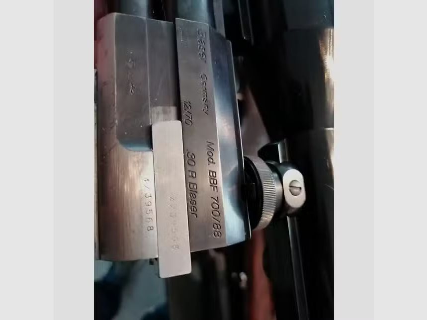 Blaser BBF 700/88 Prestige – .30 R Blaser / 12/70 with Swarovski Habicht 2.2–9x42