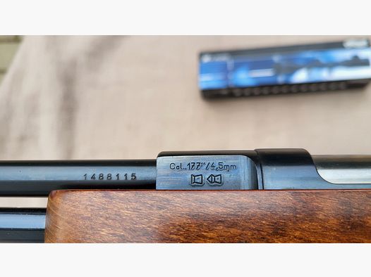  Luftgewehr HW 77 mit Zielfernglas 