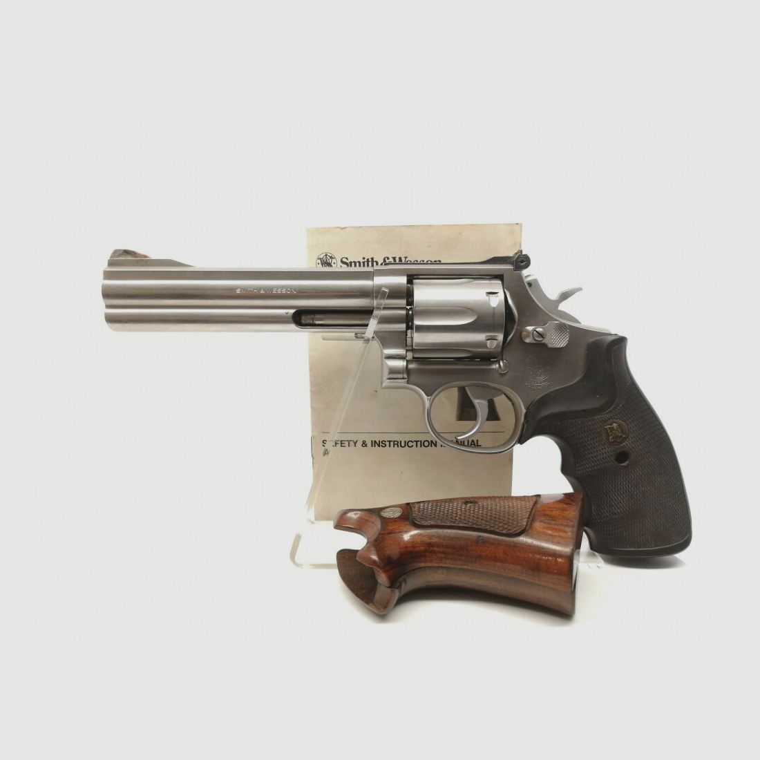 Smith & Wesson	 686-3