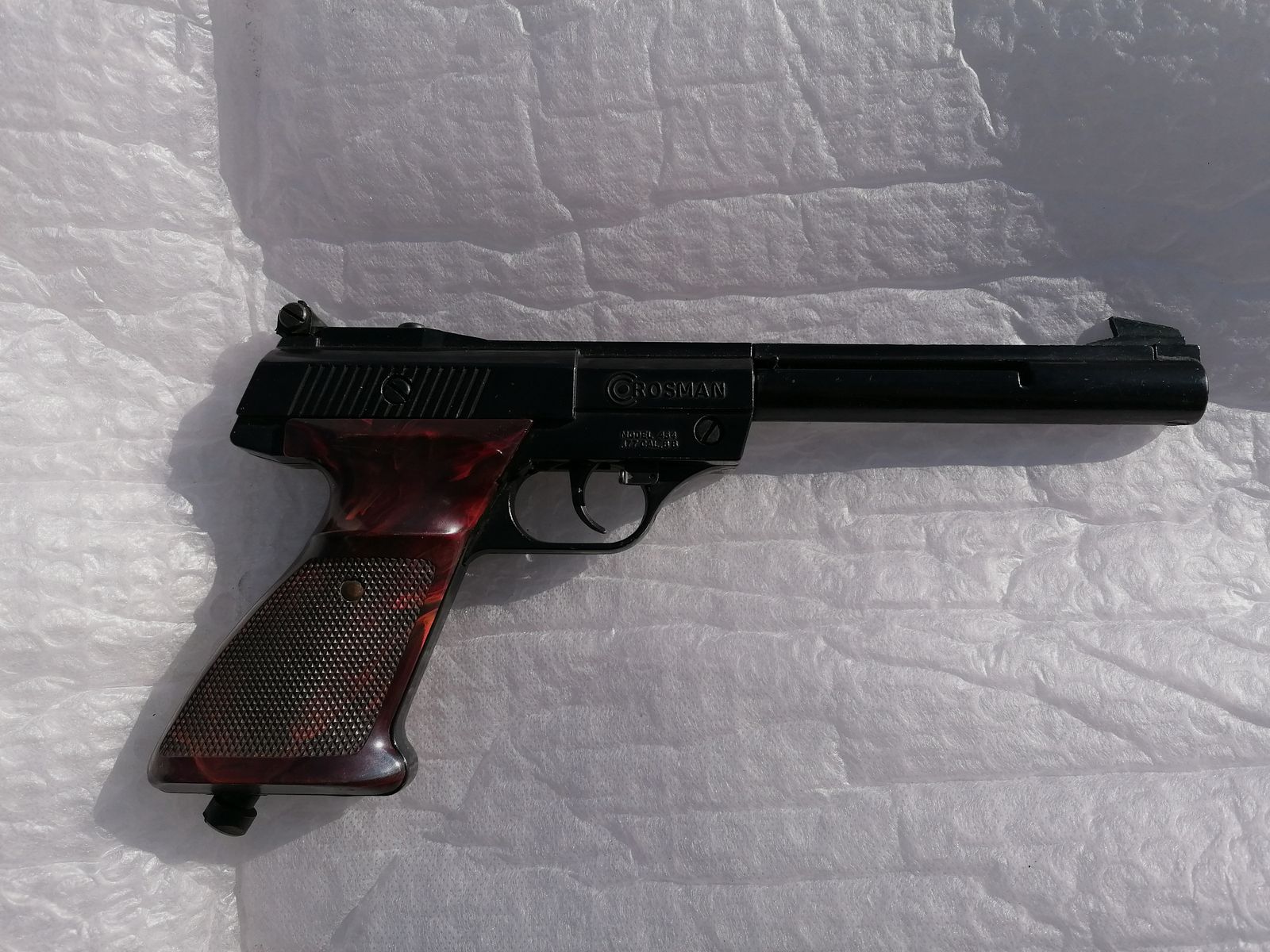 Pistola CO2 Crossman Modelo 454 4,5mm