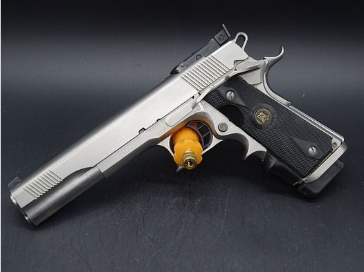 Safari Arms 1911 6" kaliber .45 Auto z celownikiem Aristocrat 1911 6"