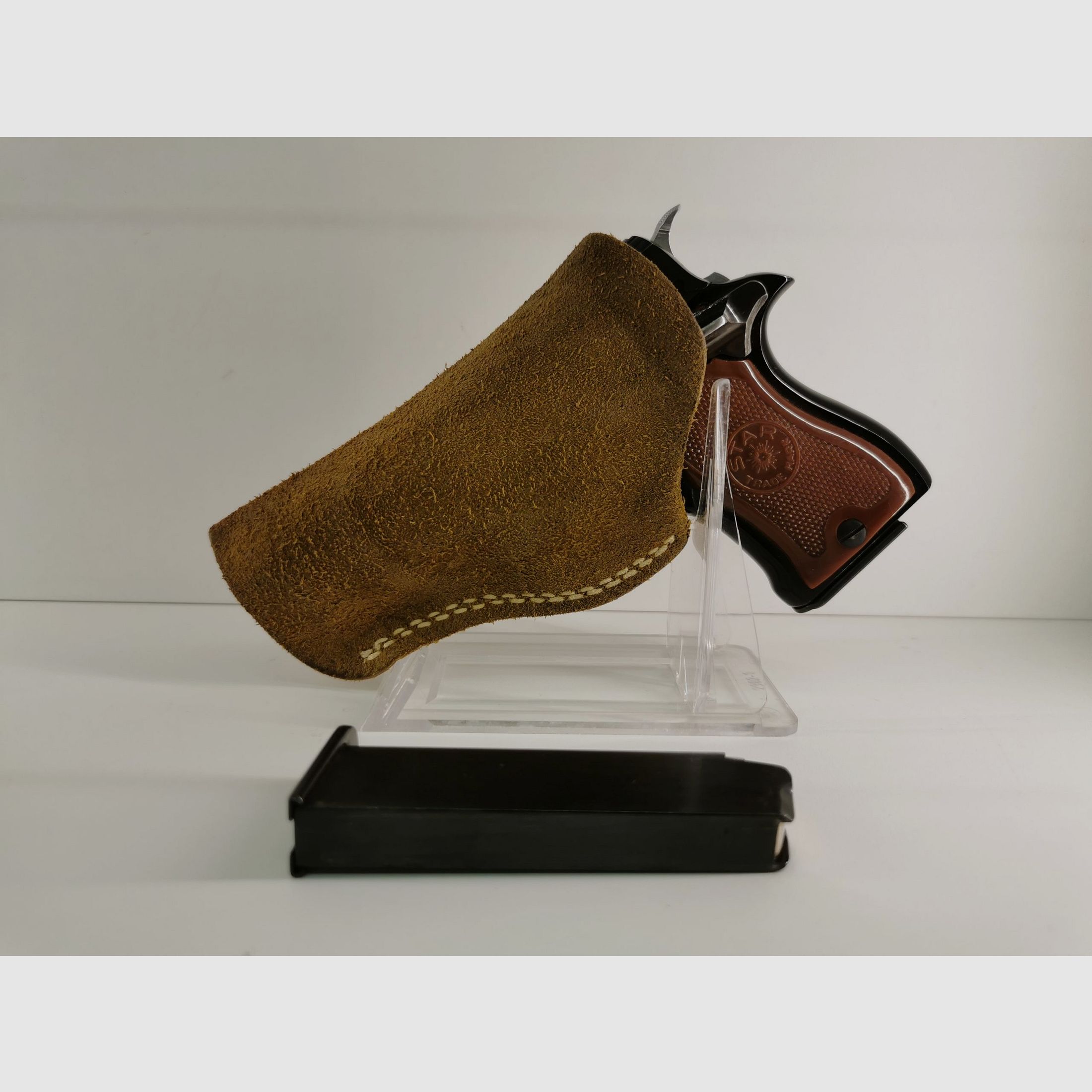 Pistole Star Starefire Kal. 9 mm Browning court inkl. Holster und zweitem Magazin, Bild 3 von 3