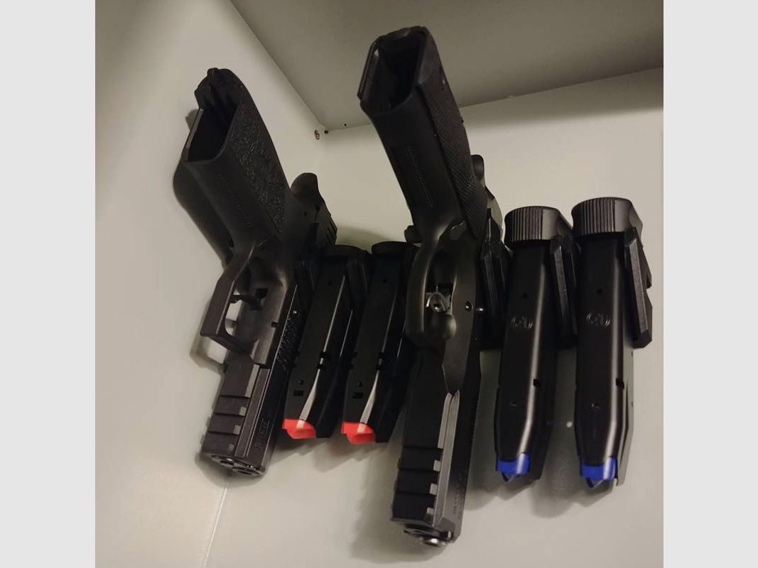 PISTOL HOLDER CZERWONY, zdjęcie 5 z 7