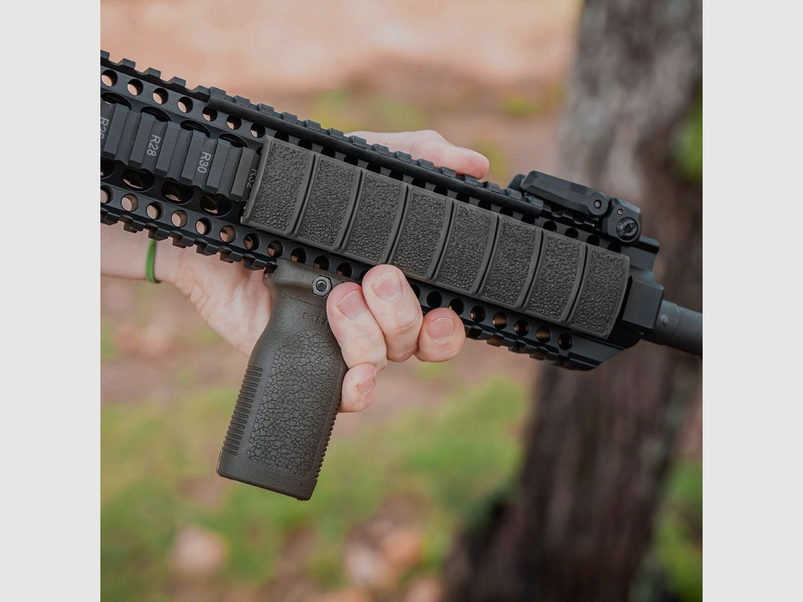Magpul - RIS XT-Schienenabdeckung - Schwarz - MAG012, Bild 2 von 2