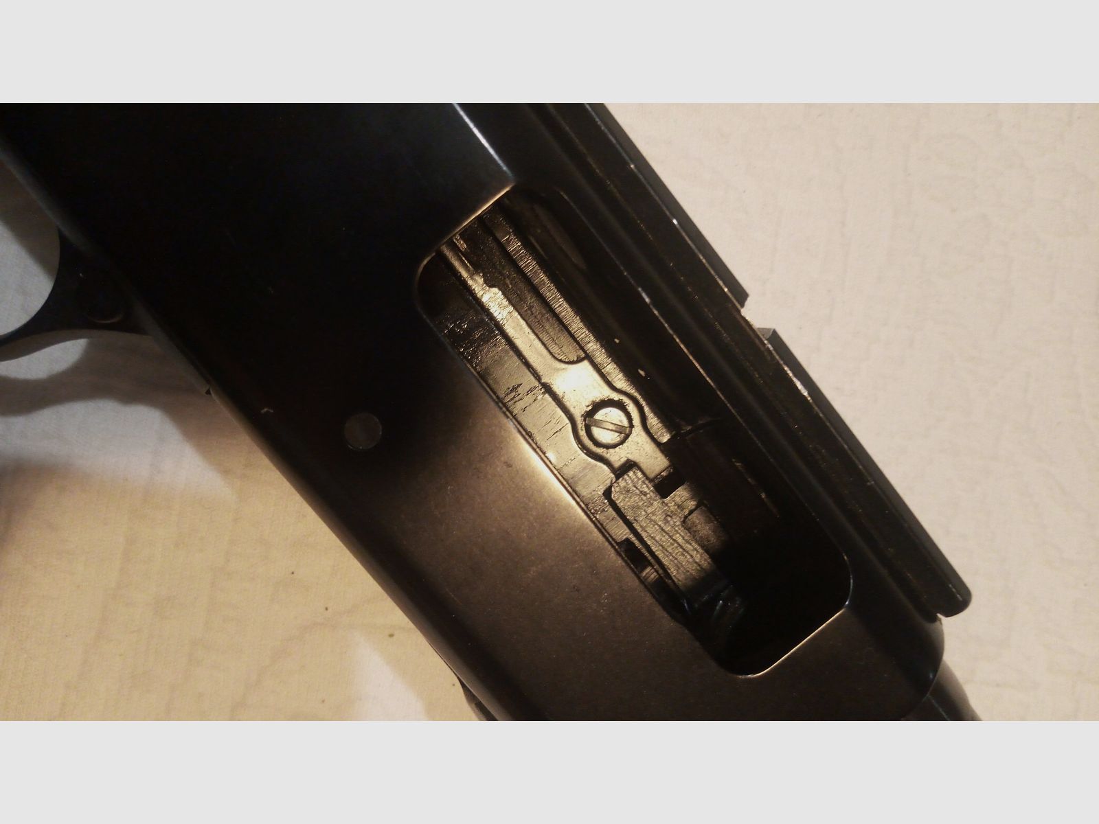 Fore-end repeating shotgun Mossberg Maverick 88 Field used