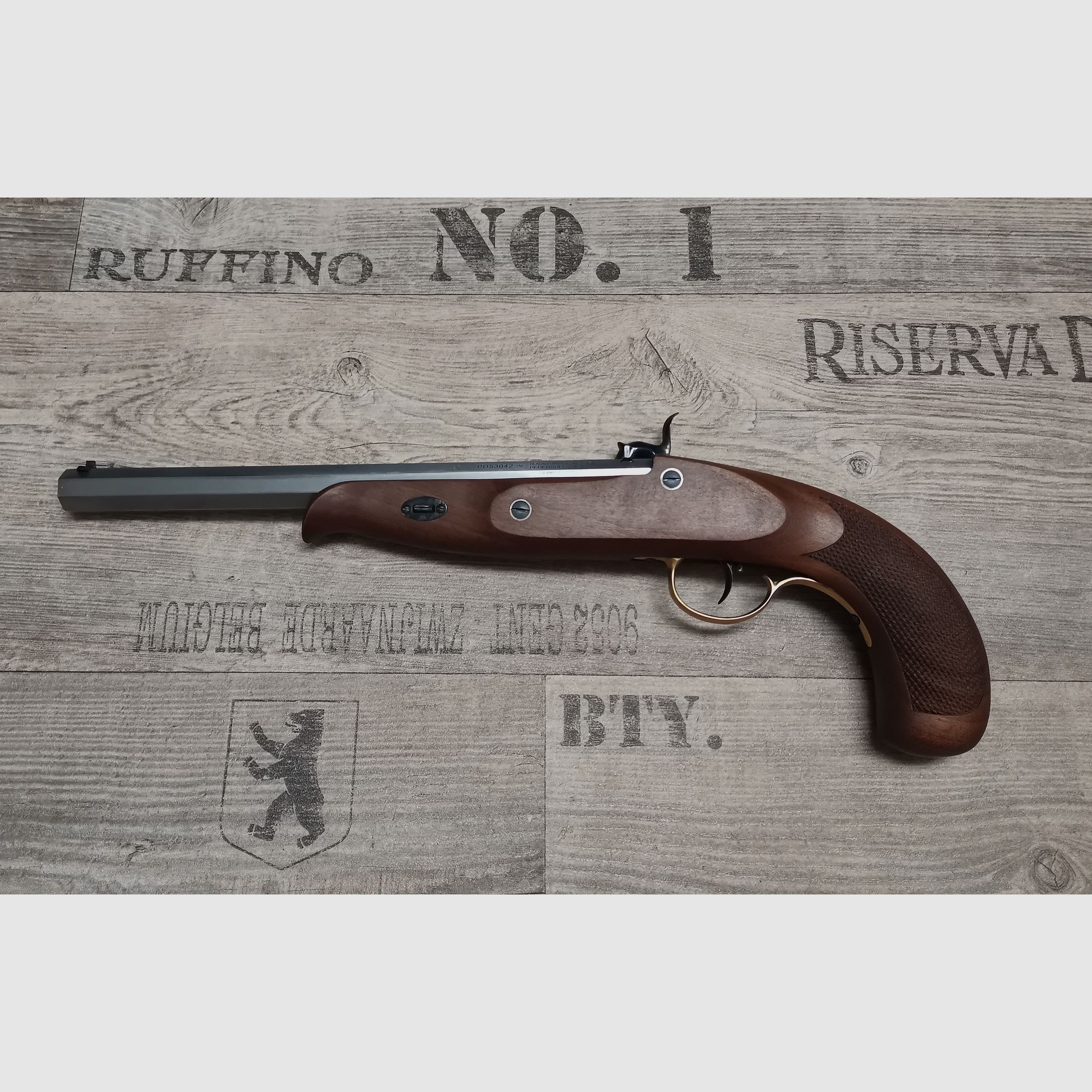 Davide Pedersoli Ensemble complet Pistolet à percussion arrière Continental Target Calibre .45