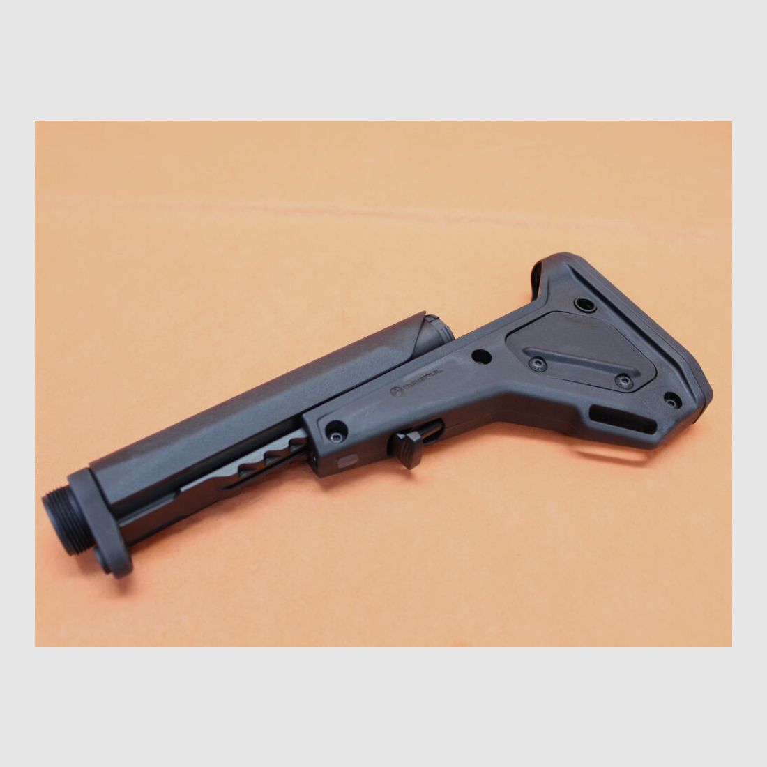 Magpul AR-15: Buttstock Magpul UBR 2.0 (MAG482-BLK) Utility/Battle Rifle Stock Polymer Black, Bild 3 von 5