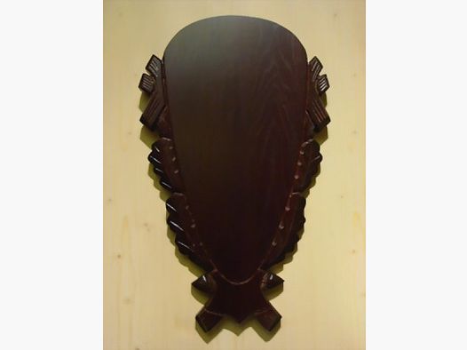 Cerf élaphe planche / panneau sculpté