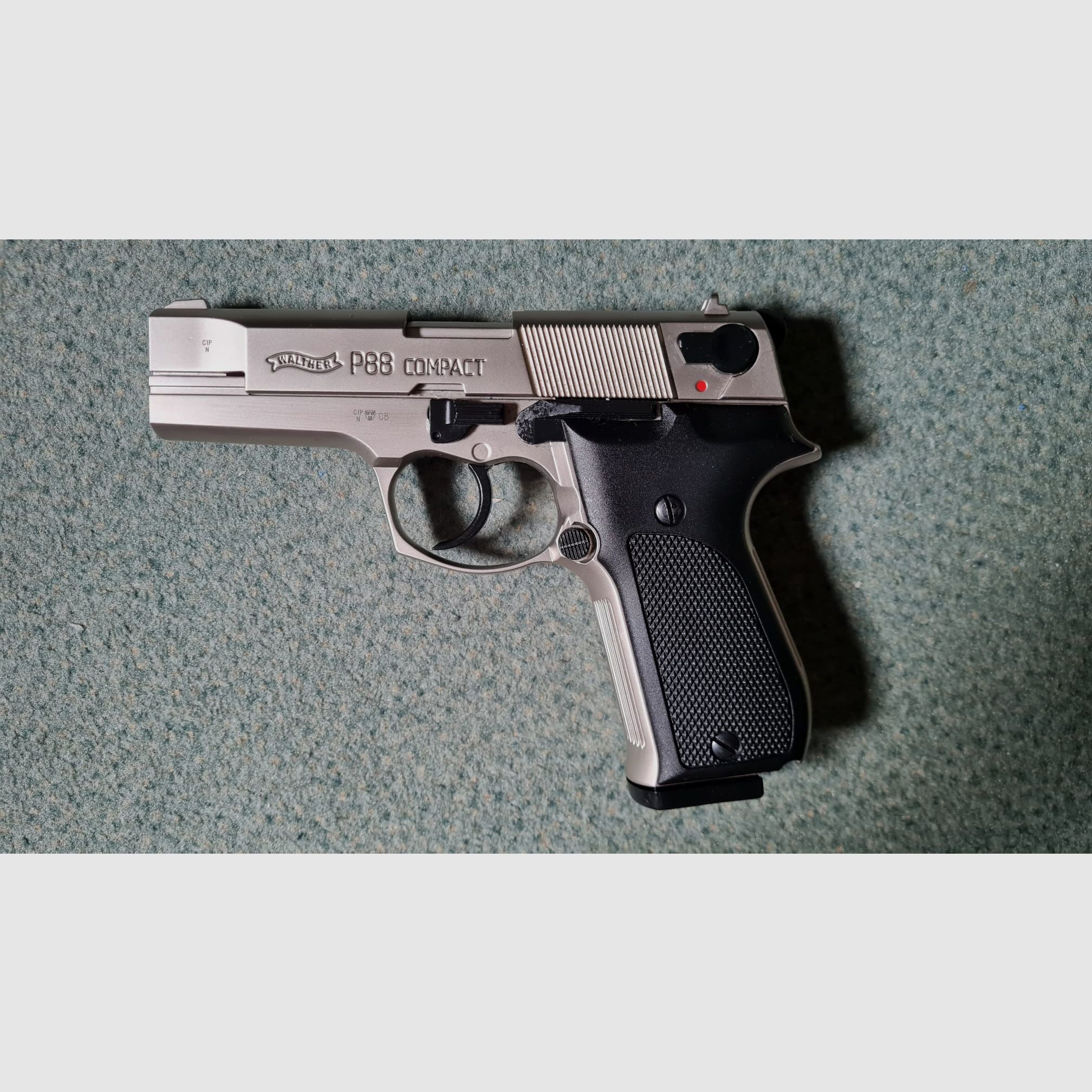 Walther P88 Schreckschuss Pistole 9mm P.A.K. bicolor/vernickelt