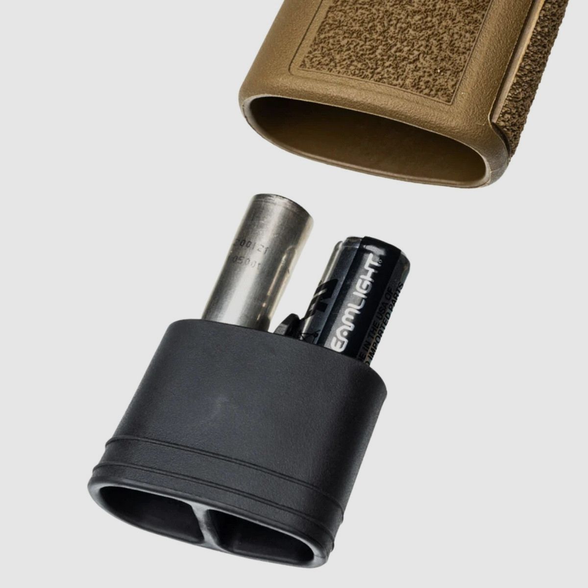 B5 Systems - Wkładka do chwytu AR15 FDE GRP-1458, zdjęcie 2 z 3