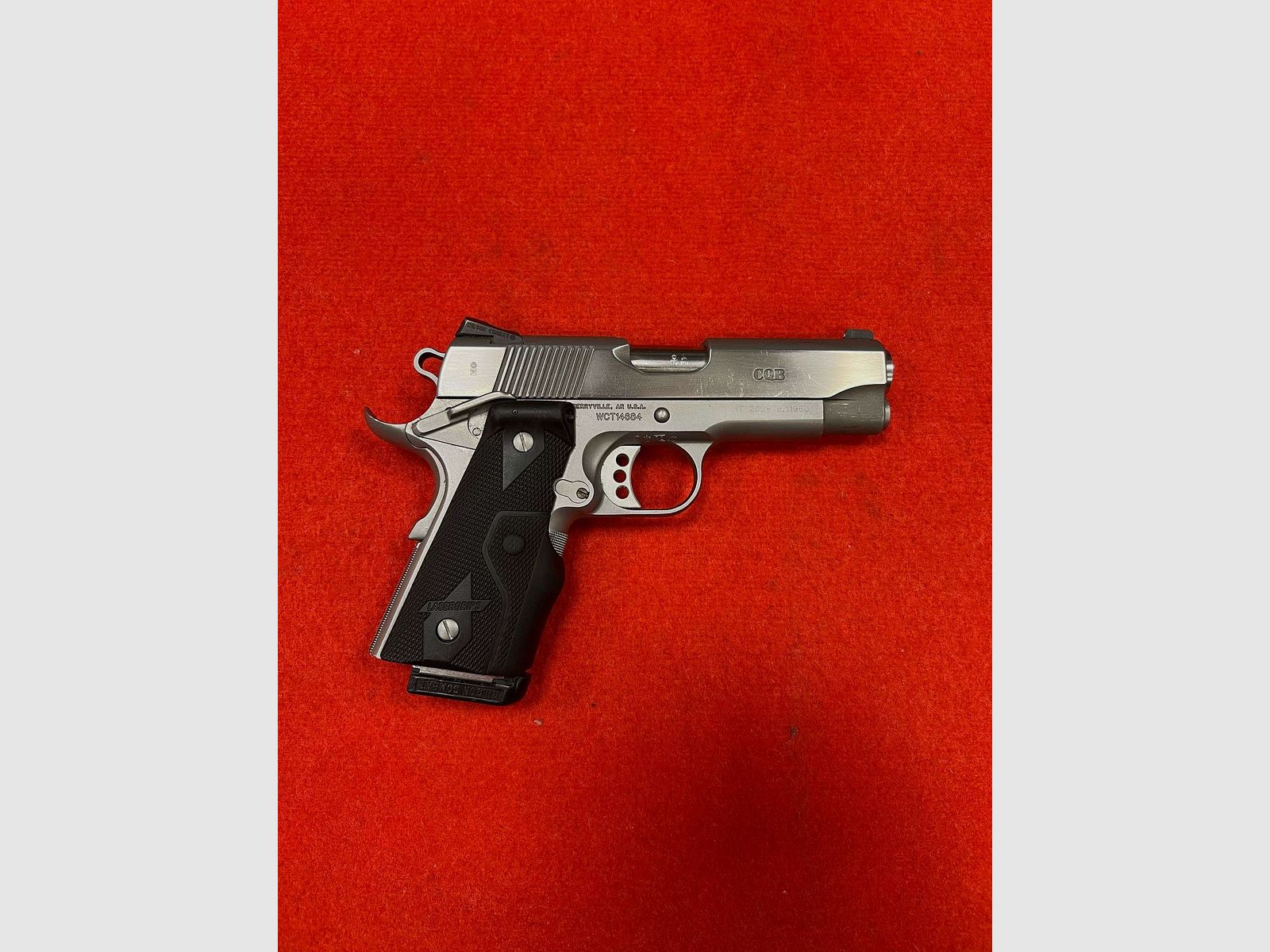 Wilson Combat CQB in kaliber .45 ACP, afbeelding 2 van 4