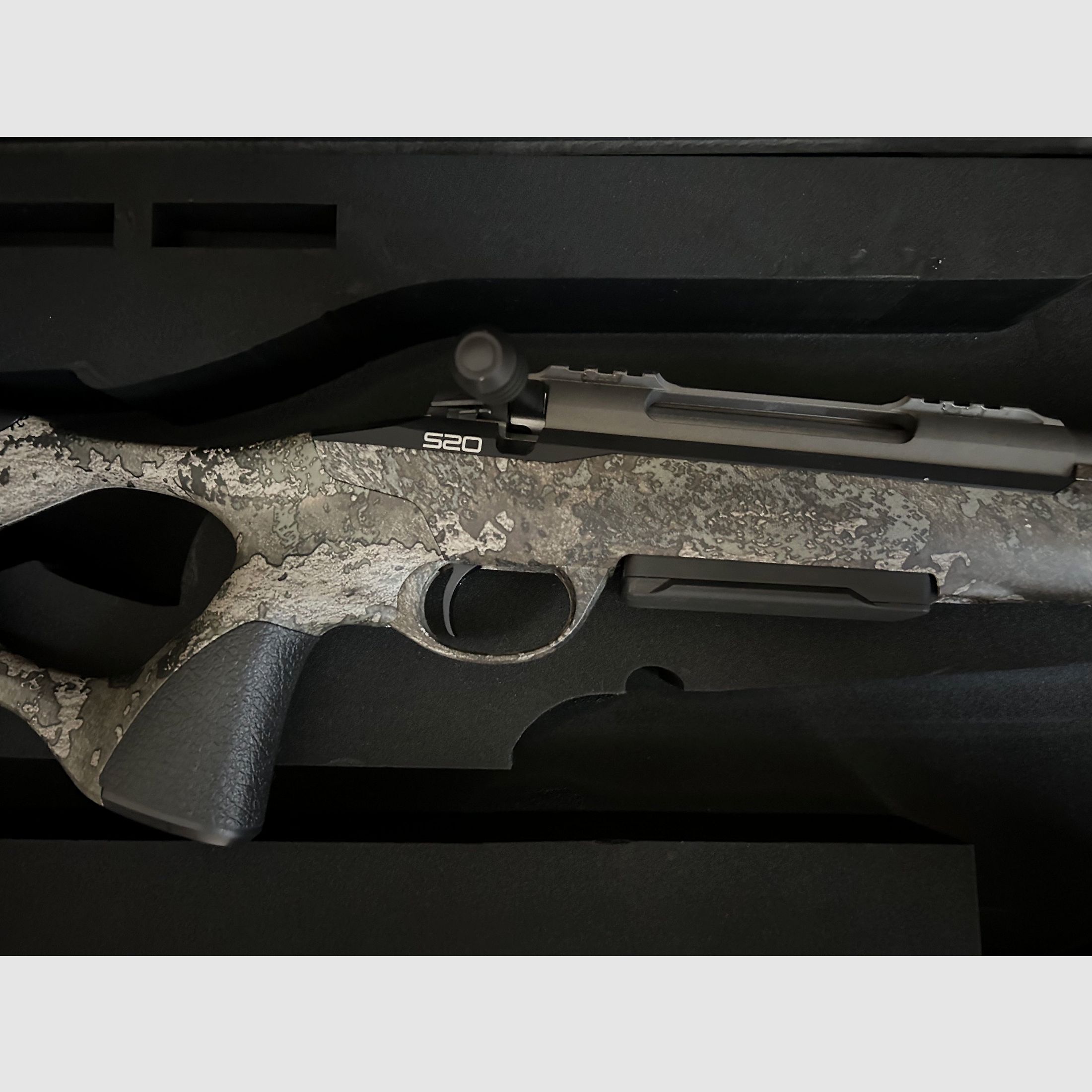 ¡Oferta combinada increíble! Sako S20 + SVEMKO Pure S silenciador | Cal 6.5mm / 0.25, Montaje rápido | Hunter 6,5 Creedmoor Cerakote True Timber Strata LL 51cm Camo *NUEVO*