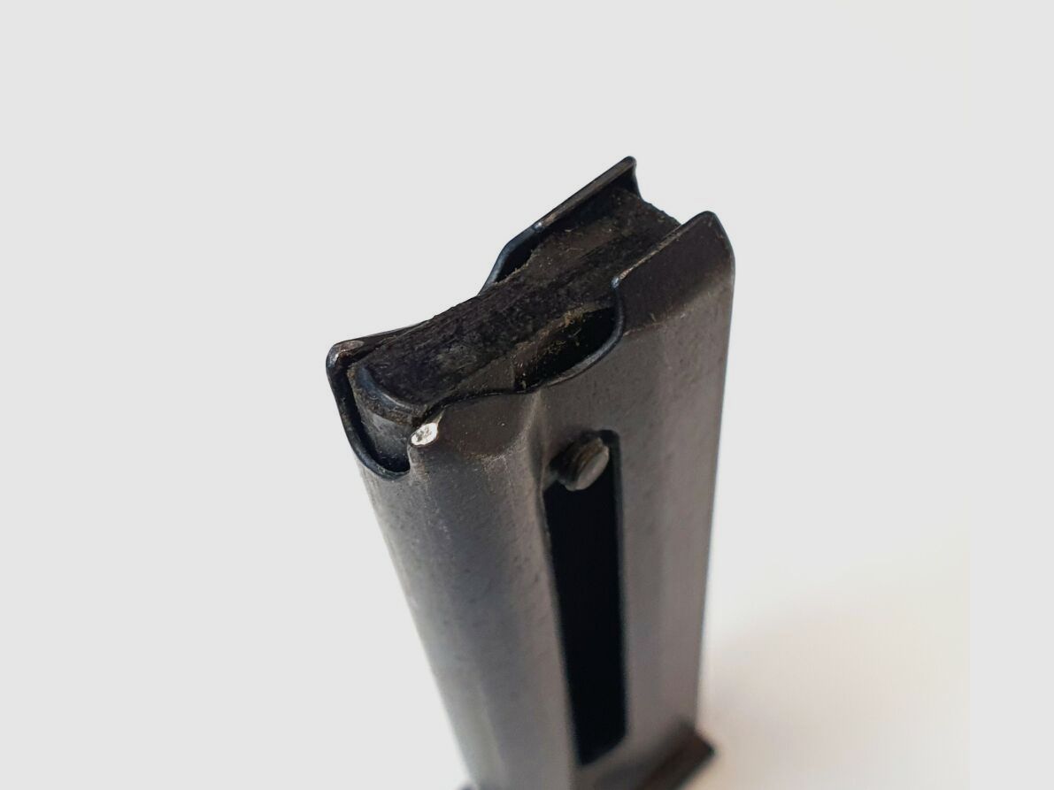Cargador Bernardelli para pistola Bernardelli modelo 60 - .22lr - 10 disparos, imagen 3 de 4