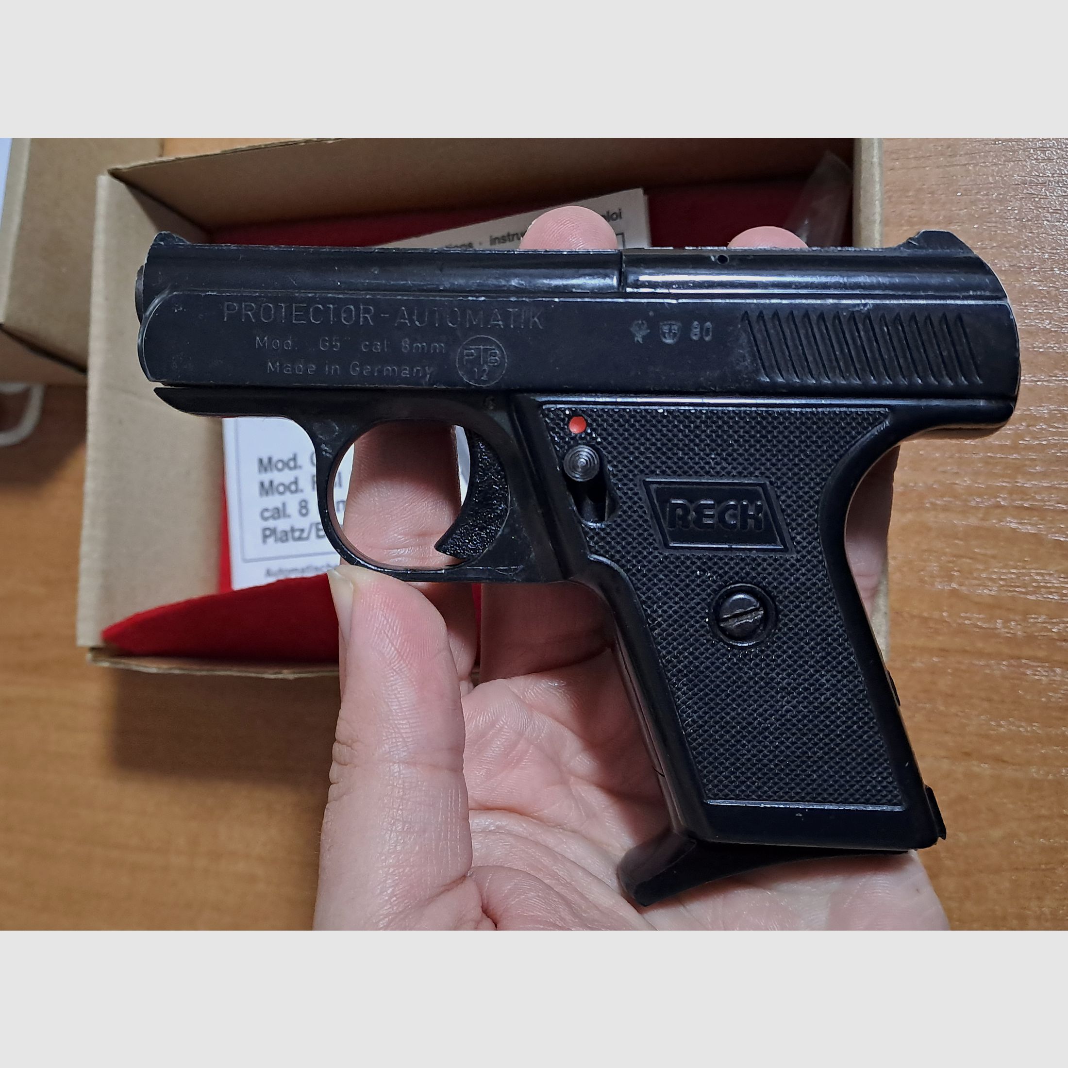 Vecchio protettore per carabina automatica Mod. “G5” nel primo PTB 12/ calibro 8 mm a percussione