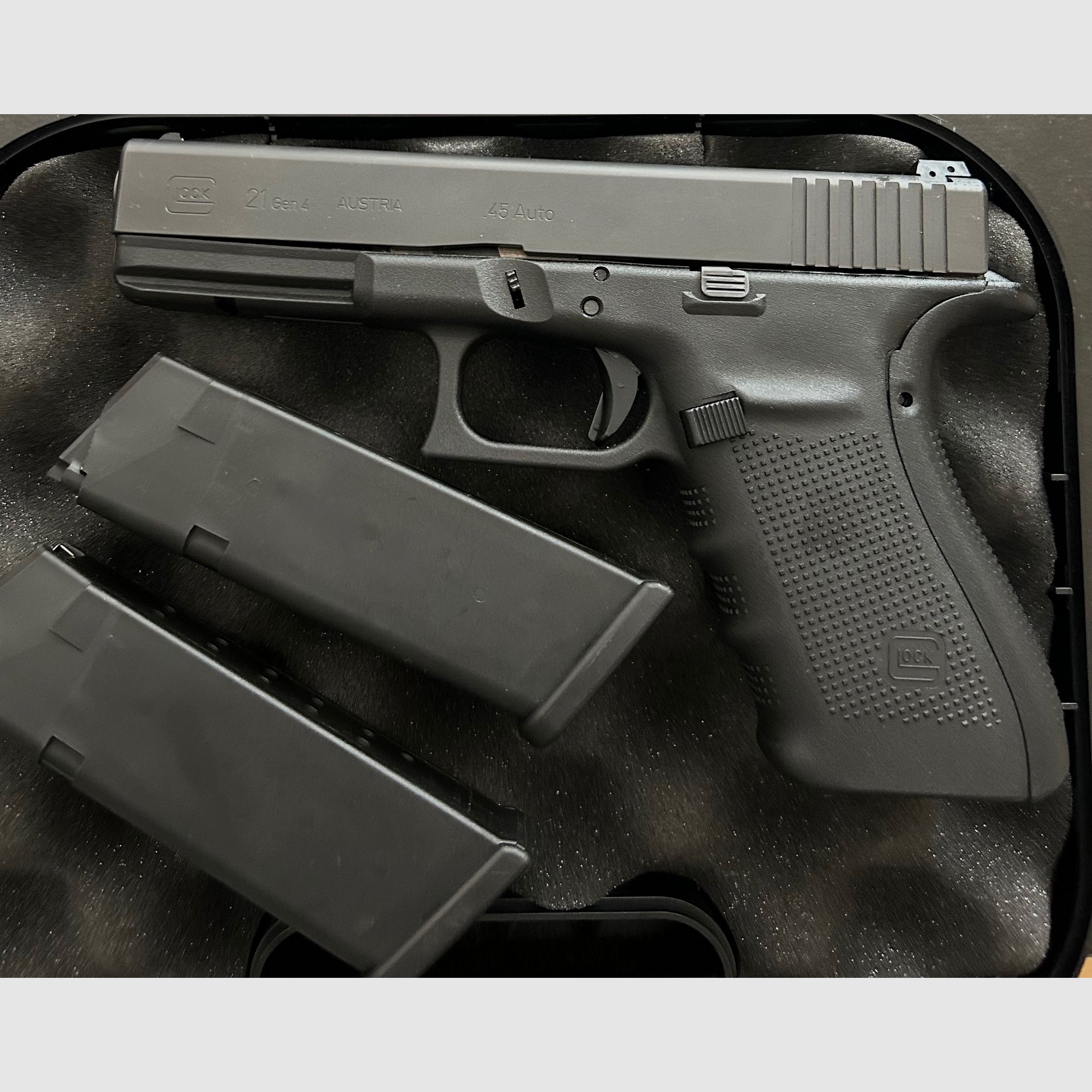 Glock 21 Gen. 4 neuwertig 