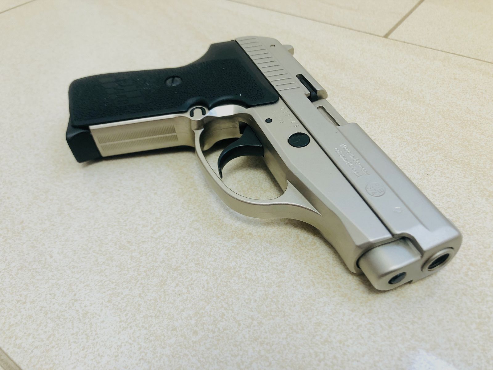 ••• SIG SAUER P239 schreckschiesspistool / nikkel / accessoires / originele verpakking / PTB 874 •••