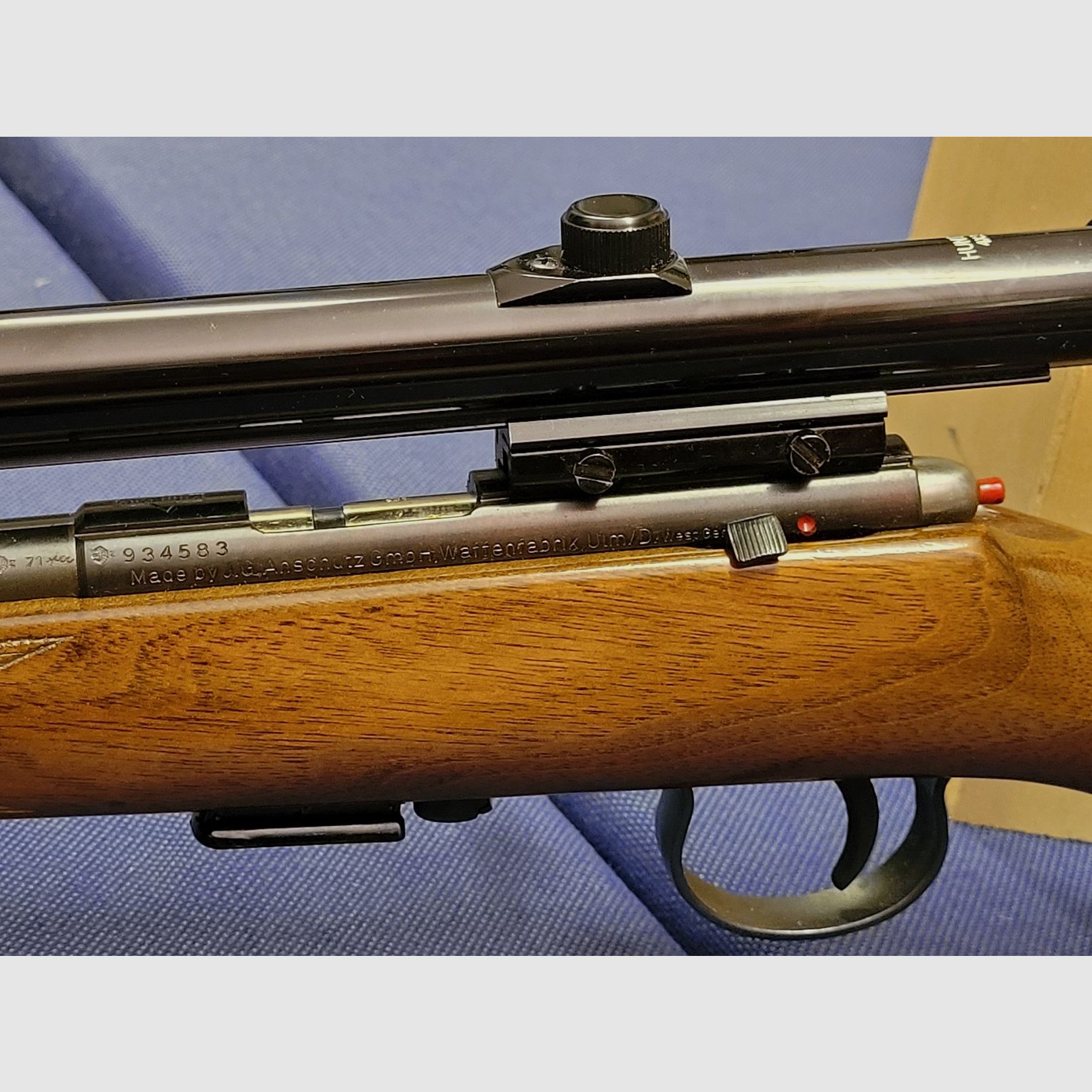 Fucile a ripetizione Repetierbüchse Anschütz 1400 Cal .22 lr calibro ridotto con cannocchiale