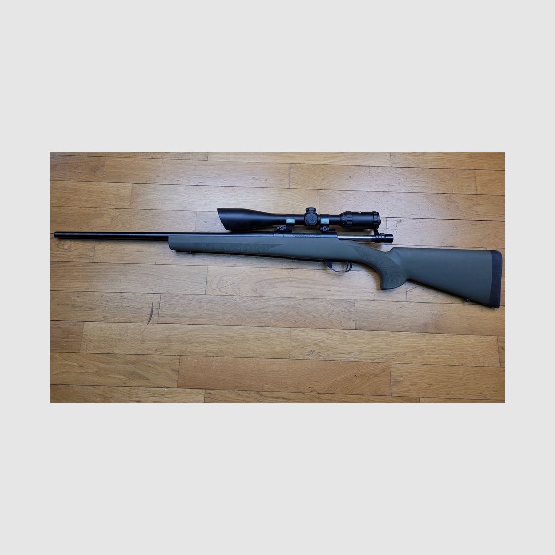Schöne japanische Büchse HOWA M.1500 – Kal. 243 Win – Nikko Sterling Platinium 6x16x44 Zielfernrohr – Mechanik und Konstruktion top – Moderne Materialien und bemerkenswerte Produktionsqualität – 100% Made in Japan für eine ausgezeichnete Jagd- und Sportwaffe – Zustand neu!, Bild 21 von 28