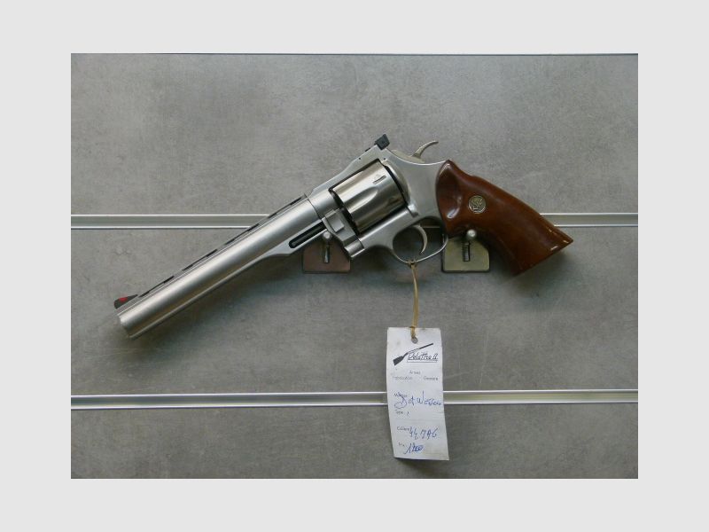 Dan Wesson-revolver