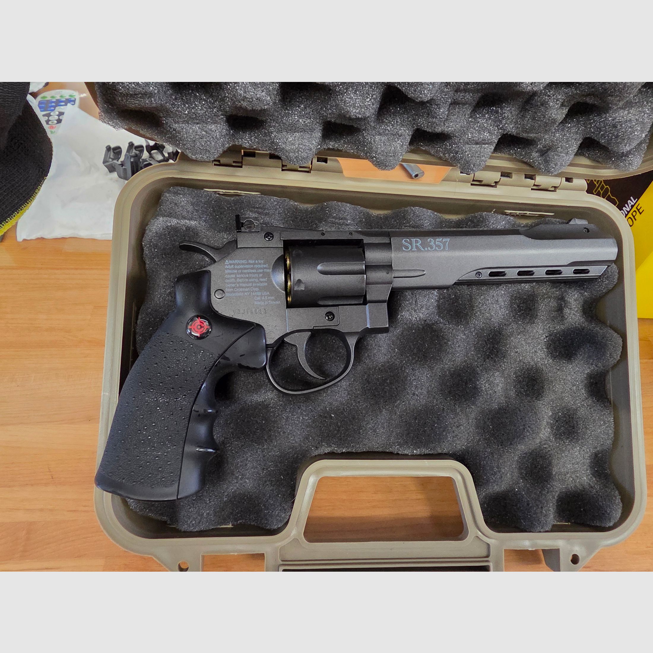 CO2 Revolver Crosman SR357 bicolor Kaliber 4,5 mm BB
