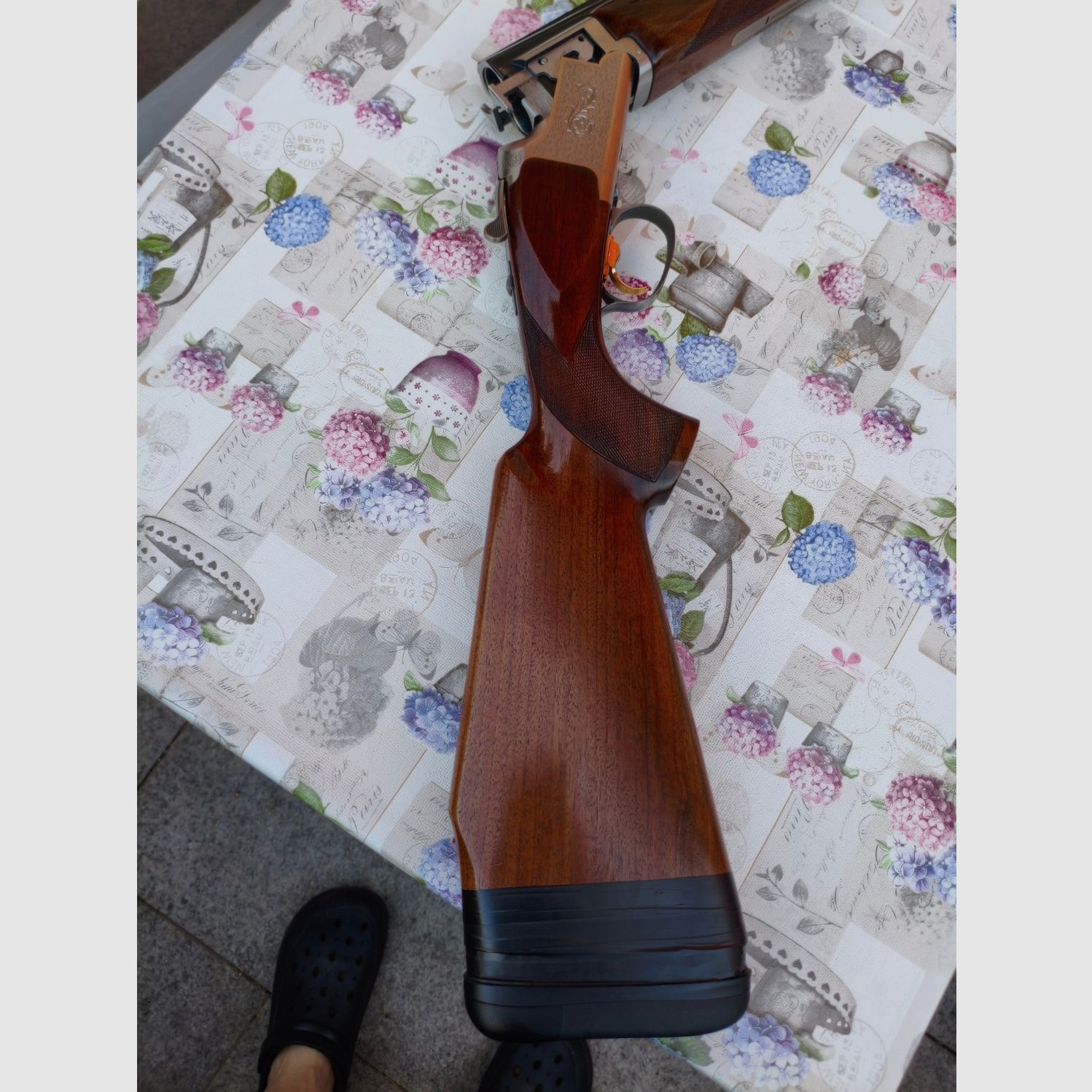 Escopeta doble B 525 Liberty Light calibre 12/76 con garantía hasta nov 2027