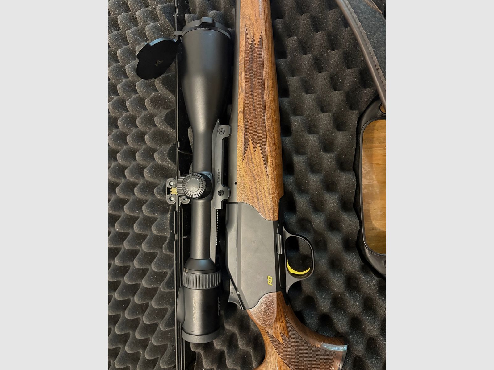 Blaser R8 Left!!  308 Win, Swarovski Z8i 2.3-18x56