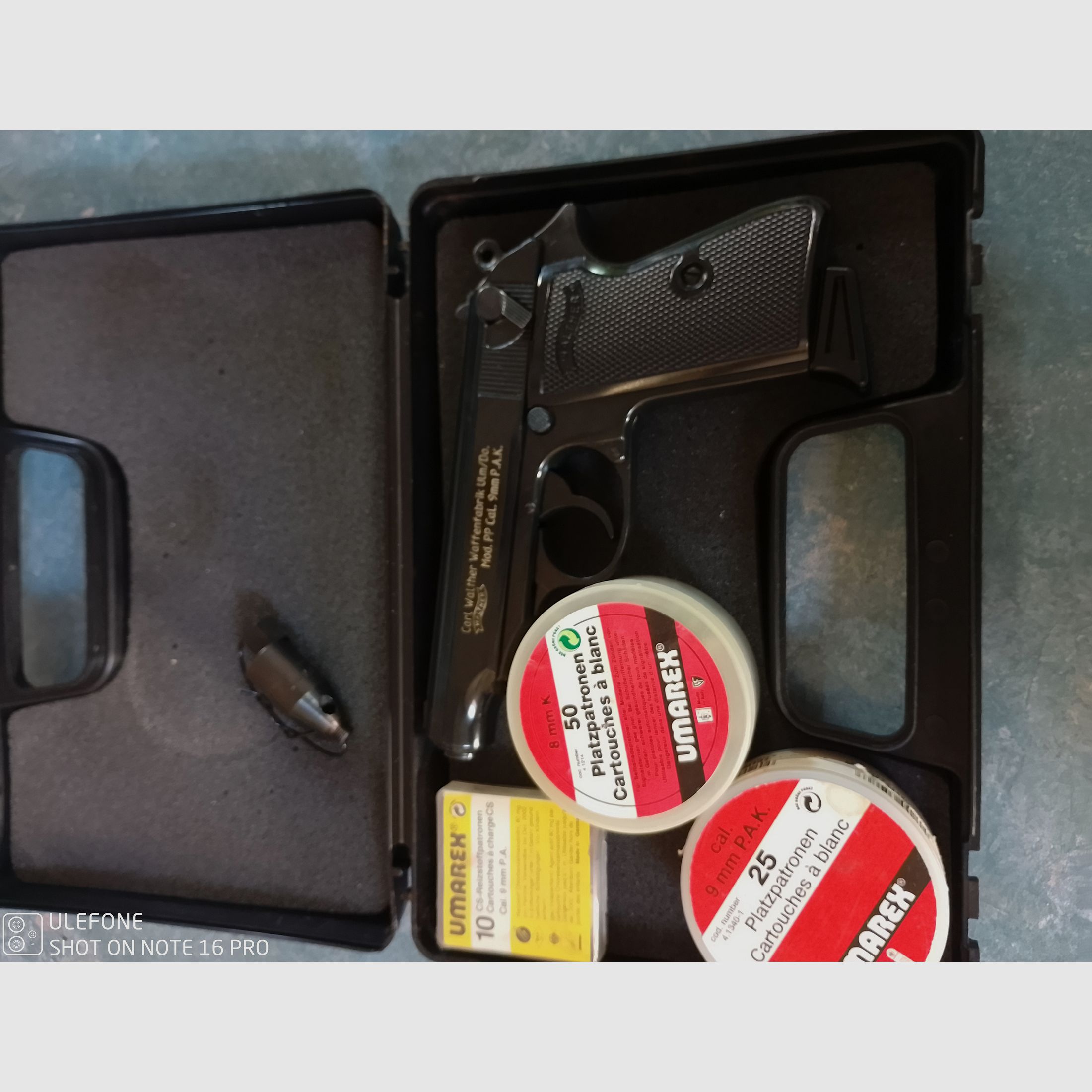 Walther P99 kal.9mm, Traangas, Flubberpatronen, Vuurwerk, Pistool