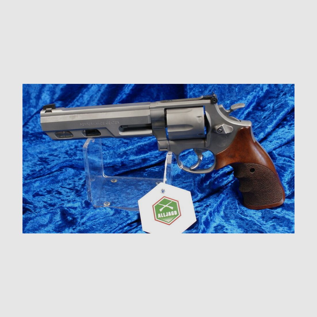 Smith & Wesson 686 Competitor Perf. Center