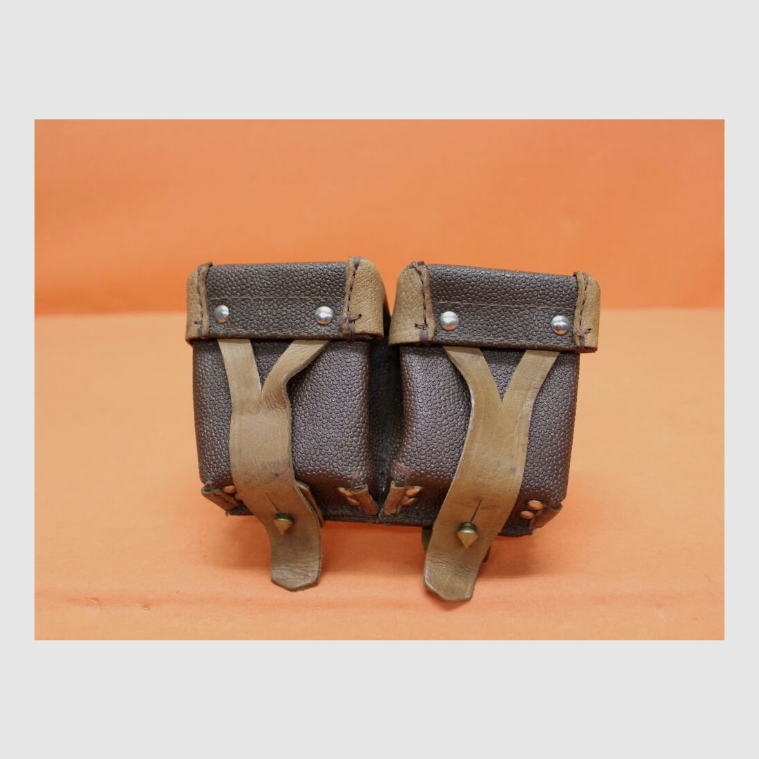 SURPLUS URSS Mosin-Nagant: Borsa per cartucce URSS in tessuto composito marrone / pelle per telaio di carico (SURPLUS come nuovo)