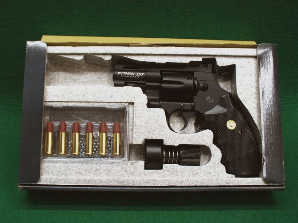 Umarex	 Colt Python .357 Magnum CTG. CO2 Revolver