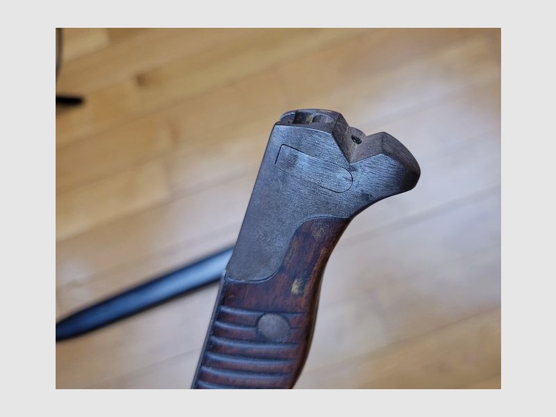 Rarissime baïonnette « V notch » 98/05 – Rare pommeau usiné en V – 1er type hybride de 1915 de R. STOCK à l&rsquo;origine – transformée Weimar à partir de 1920 – Police de Arnsberg – TOP !, image 1 sur 17