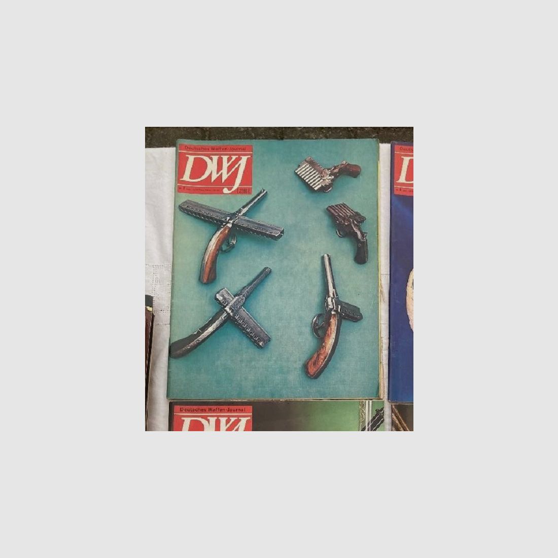 Duitse Wapen Journal 31 oude nummers van 6/1973 tot 8/1979 -Prijs inclusief verzendkosten-