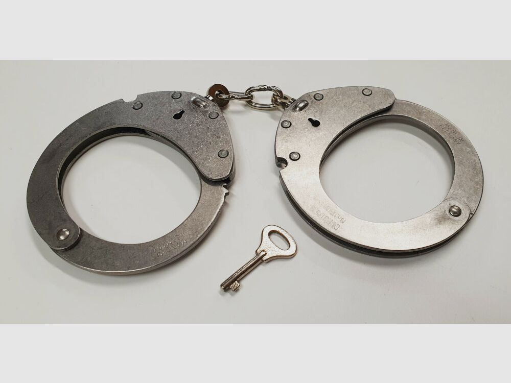 CLEJUSO Clemen & Jung e.K. Kajdanki CLEJUSO No. 12 INOX, stal nierdzewna, wyprodukowane w Niemczech, używane