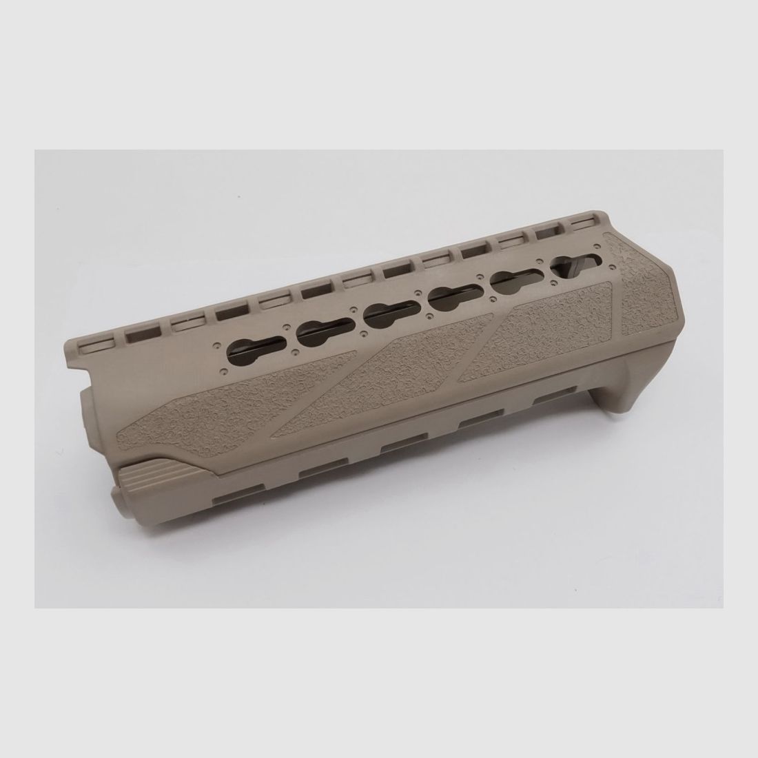 BCM® PKMR (Polymer KeyMod Rail) 5.56, Carbine - Flat Dark Earth