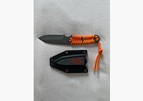 Bear Grylls nóż