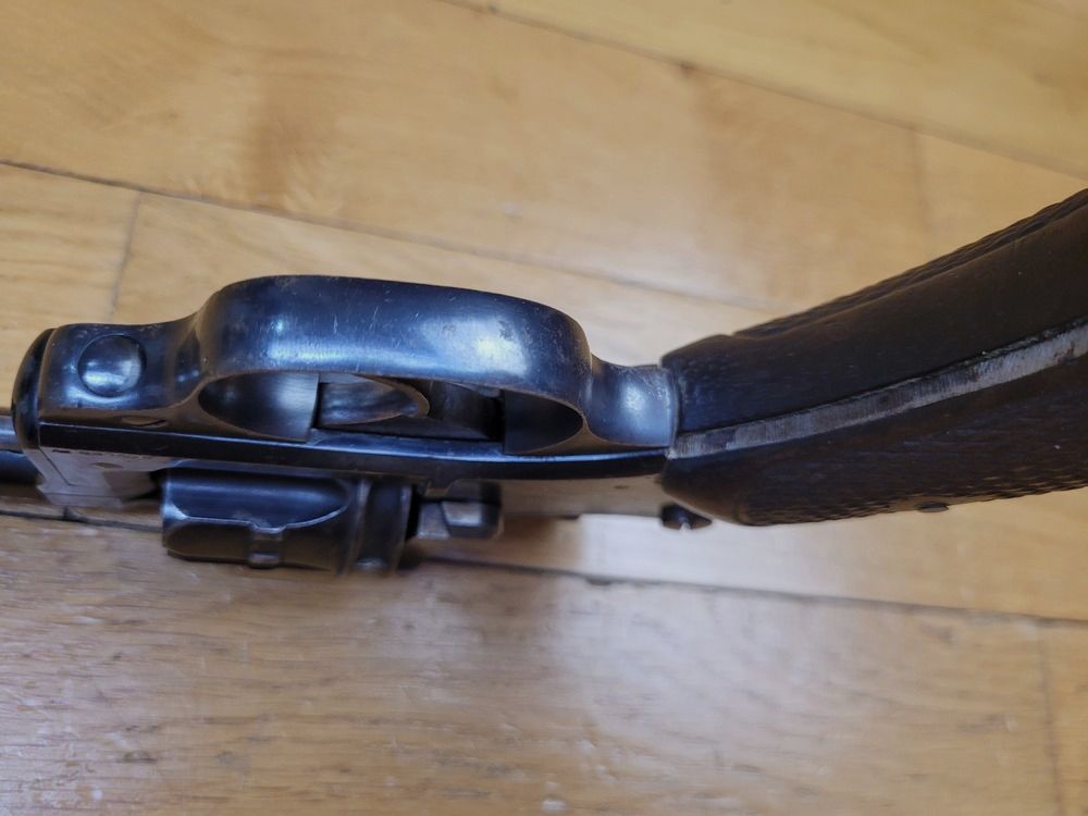 Sehr schöner Dienstrevolver 1892 – Gebräuchlich, aber mythisch – Höhepunkt des Revolvers Made in France – Kaliber 8mm92 – Waffe von 1902 wieder geprüft in Belgien – TBE, Bild 10 von 22