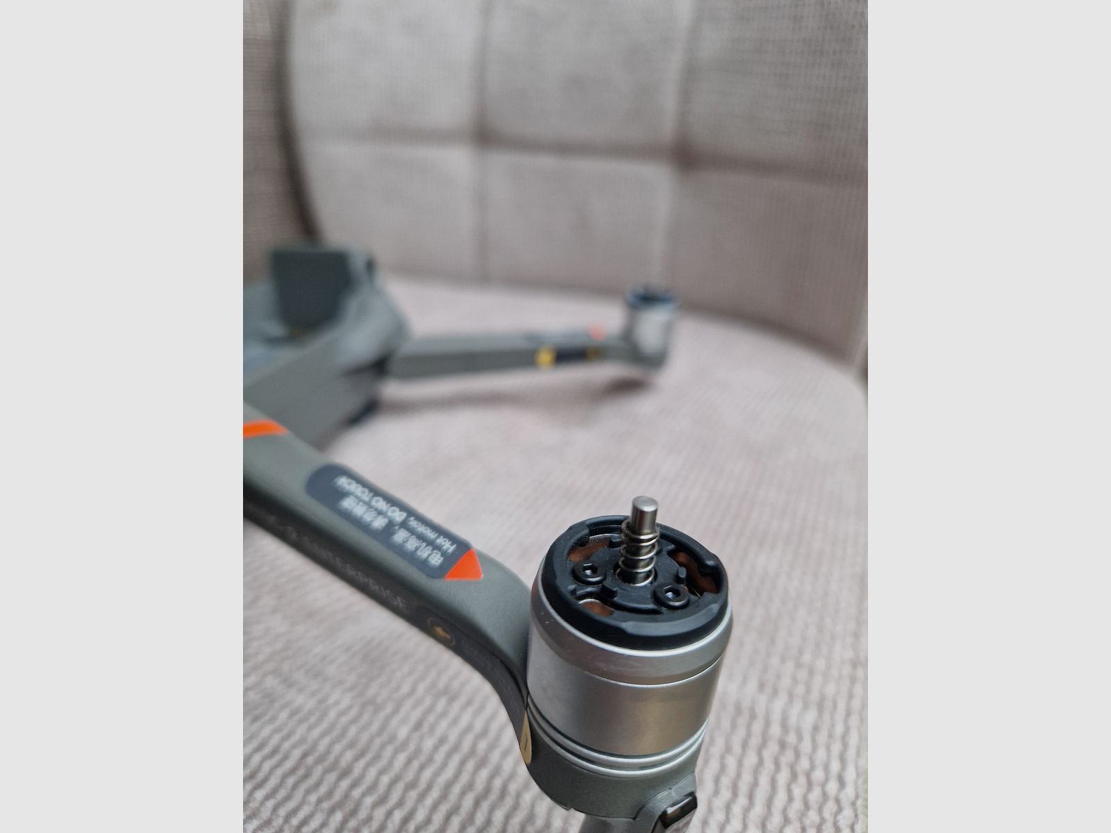 NUOVO DJI Mavic 2 Enterprise Advanced termografia 640 tempo di volo totale del dispositivo due ore entrambe le batterie hanno solo 4 cicli di carica.