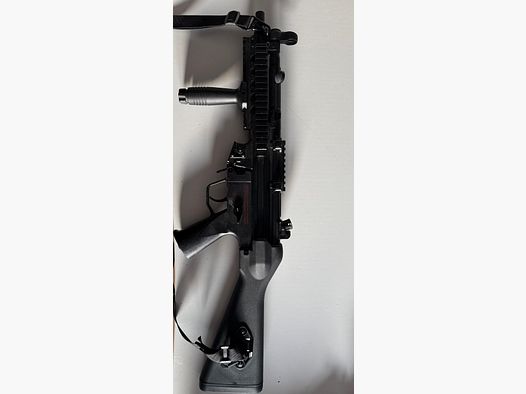 CYMA Voll Metal MP5