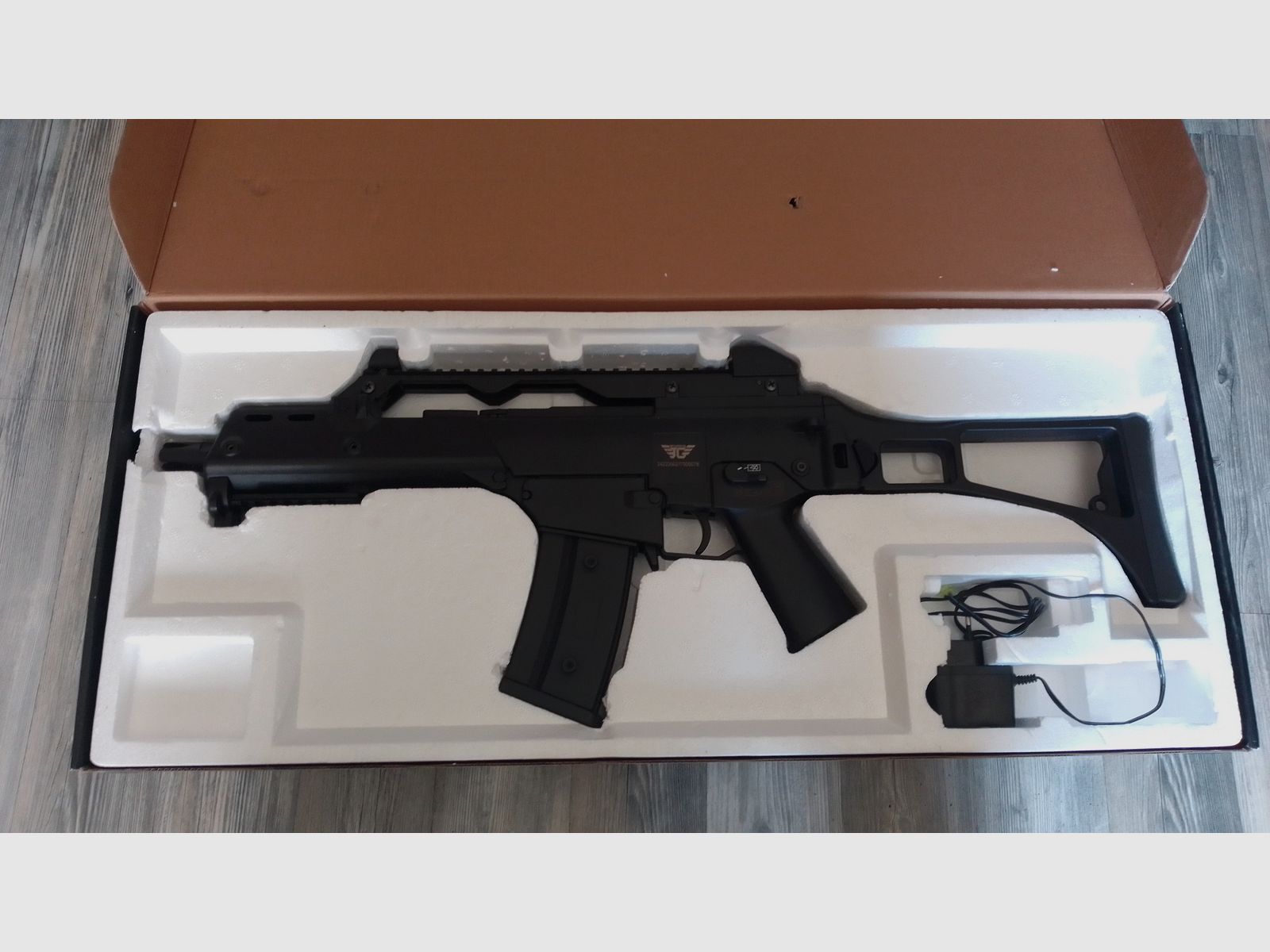 G36 Sturmgewehr Softair - Jing Gong Mod. 36C Komplettset S-AEG 6mm BB schwarz 