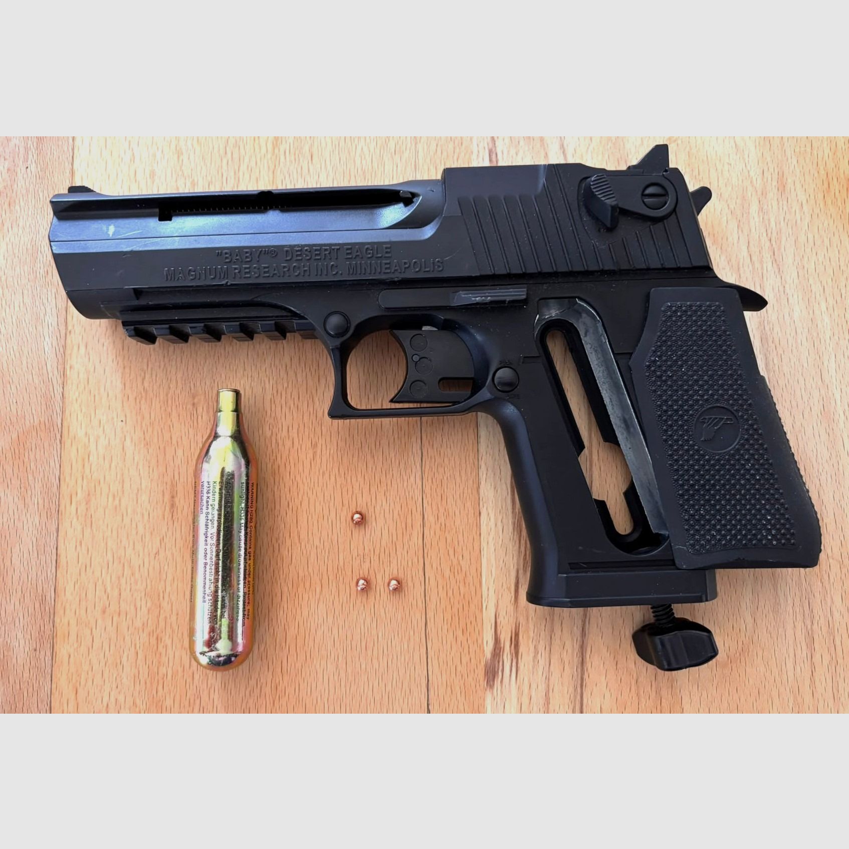 Baby Dersert Eagle 4.5 mm BB Co 2