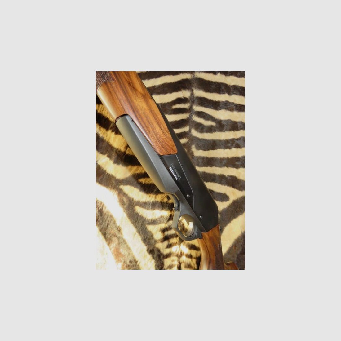 Selbstladebüchse BROWNING Bar 4X Hunter Kal.300wm Lauf 61cm fluted gewinde Schaft Bavarian gr 3, Bild 6 von 10